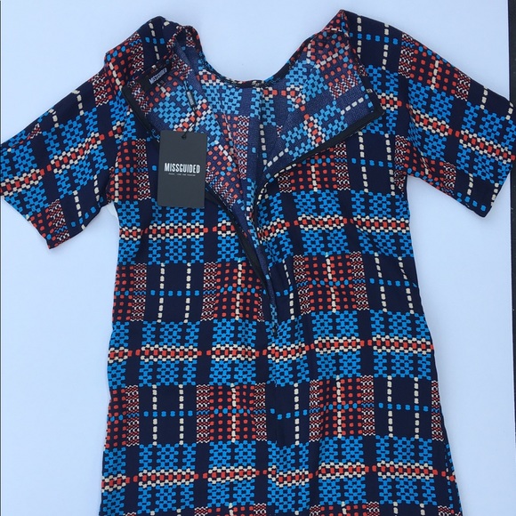 MISSGUIDED CHECKERED SHORT SLEEVED DRESS - Picture 1 of 8